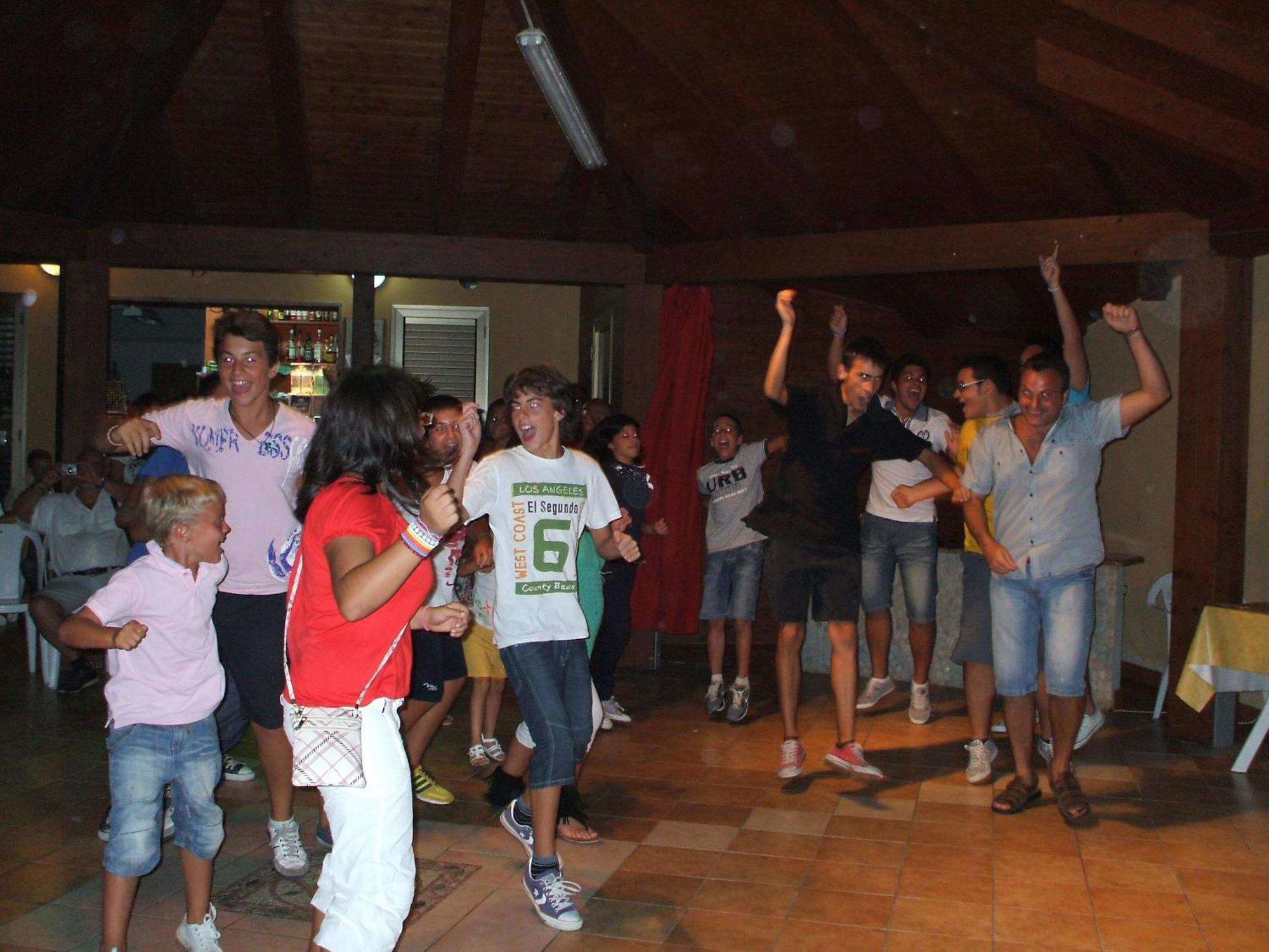 Residence Il Turistico Zambrone Zewnętrze zdjęcie