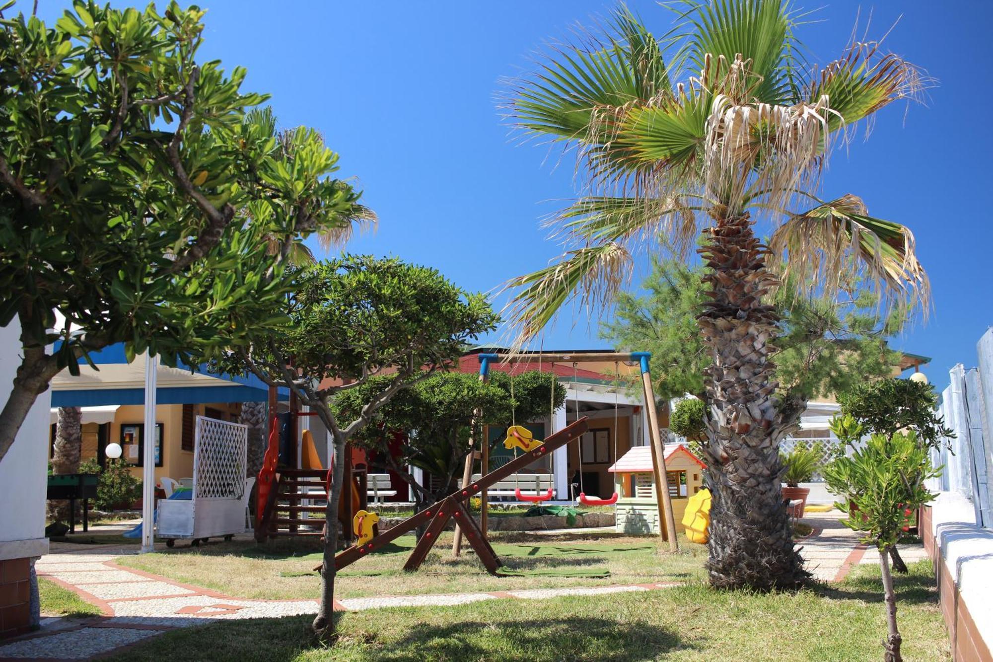 Residence Il Turistico Zambrone Zewnętrze zdjęcie