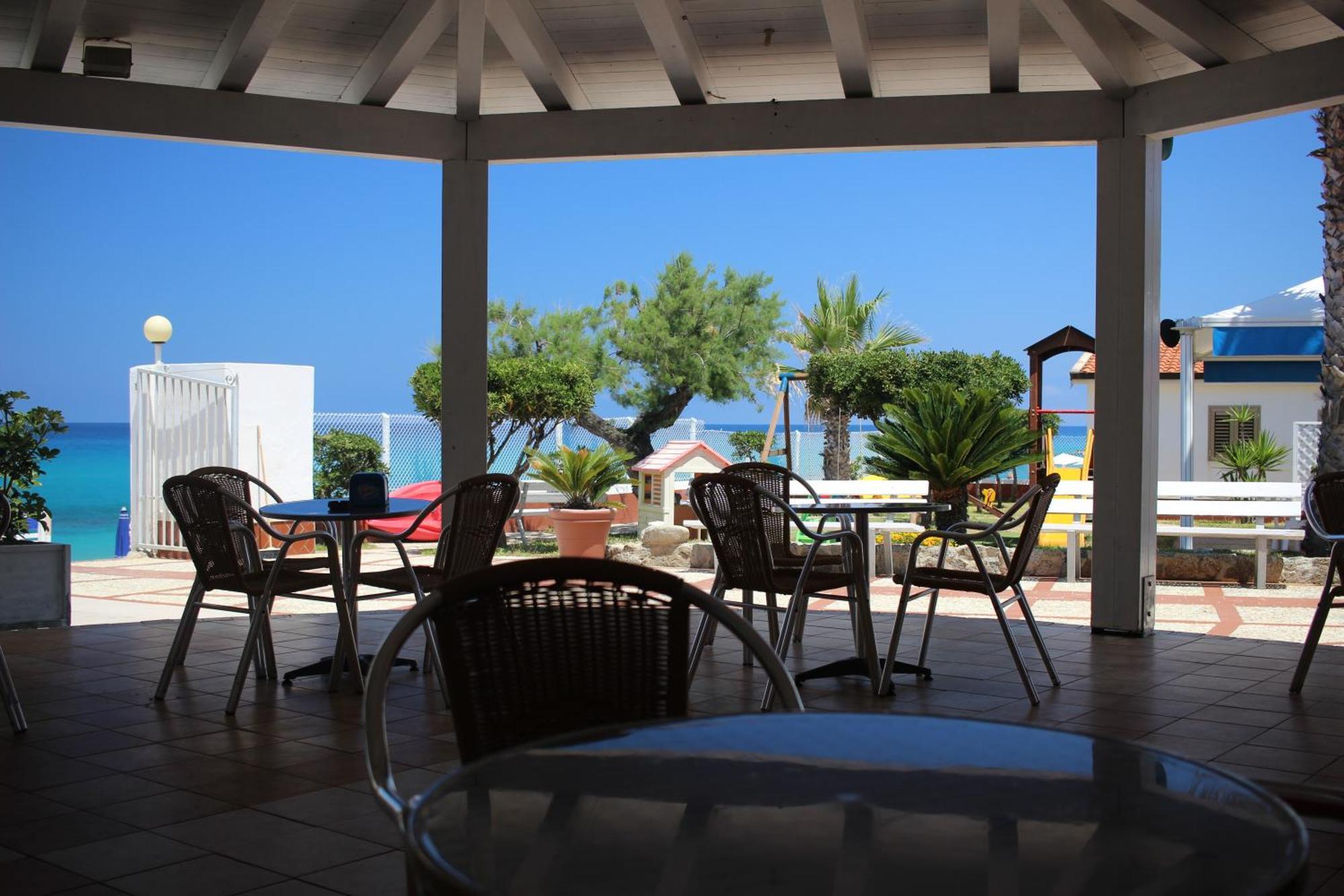 Residence Il Turistico Zambrone Zewnętrze zdjęcie